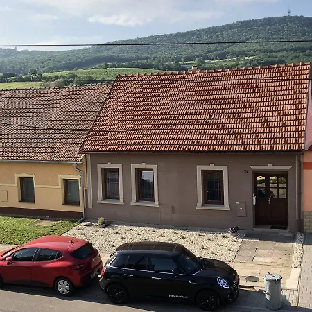 Apartman Na Palave Apartment